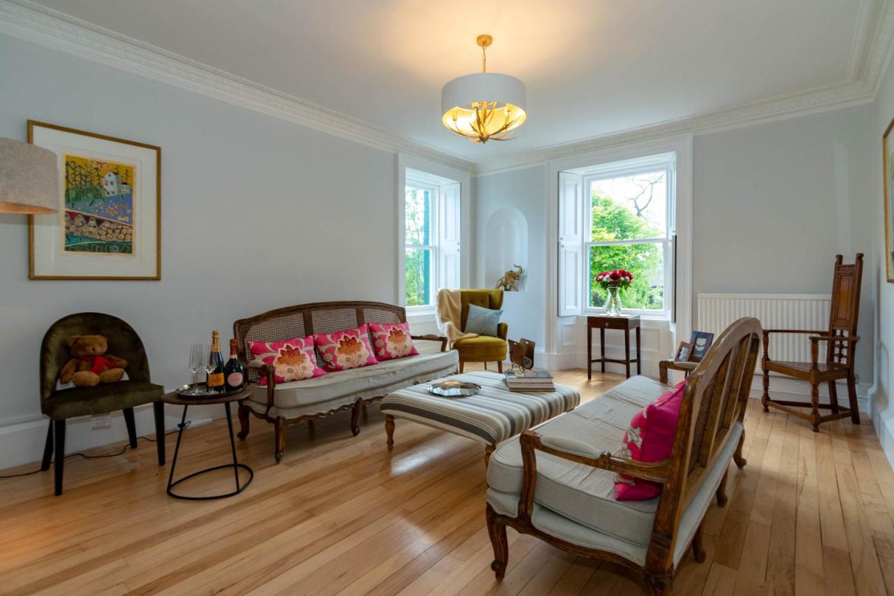Rosebank House Blairgowrie - Sleeps 12, Games Rooms, Ev Point, Pets Welcome Blairgowrie and Rattray Ngoại thất bức ảnh