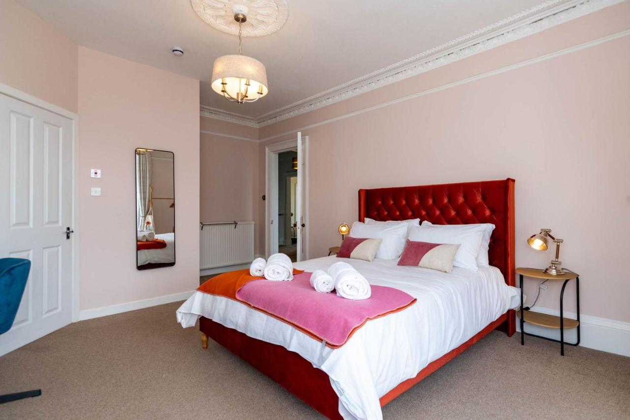 Rosebank House Blairgowrie - Sleeps 12, Games Rooms, Ev Point, Pets Welcome Blairgowrie and Rattray Ngoại thất bức ảnh