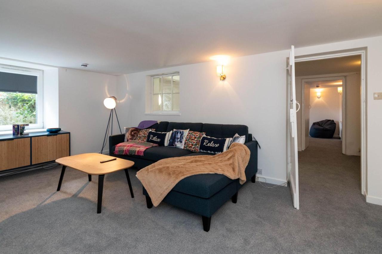 Rosebank House Blairgowrie - Sleeps 12, Games Rooms, Ev Point, Pets Welcome Blairgowrie and Rattray Ngoại thất bức ảnh