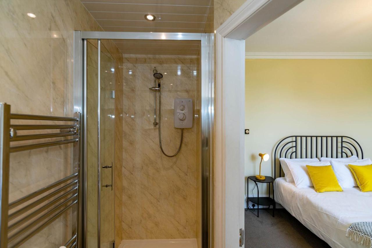 Rosebank House Blairgowrie - Sleeps 12, Games Rooms, Ev Point, Pets Welcome Blairgowrie and Rattray Ngoại thất bức ảnh