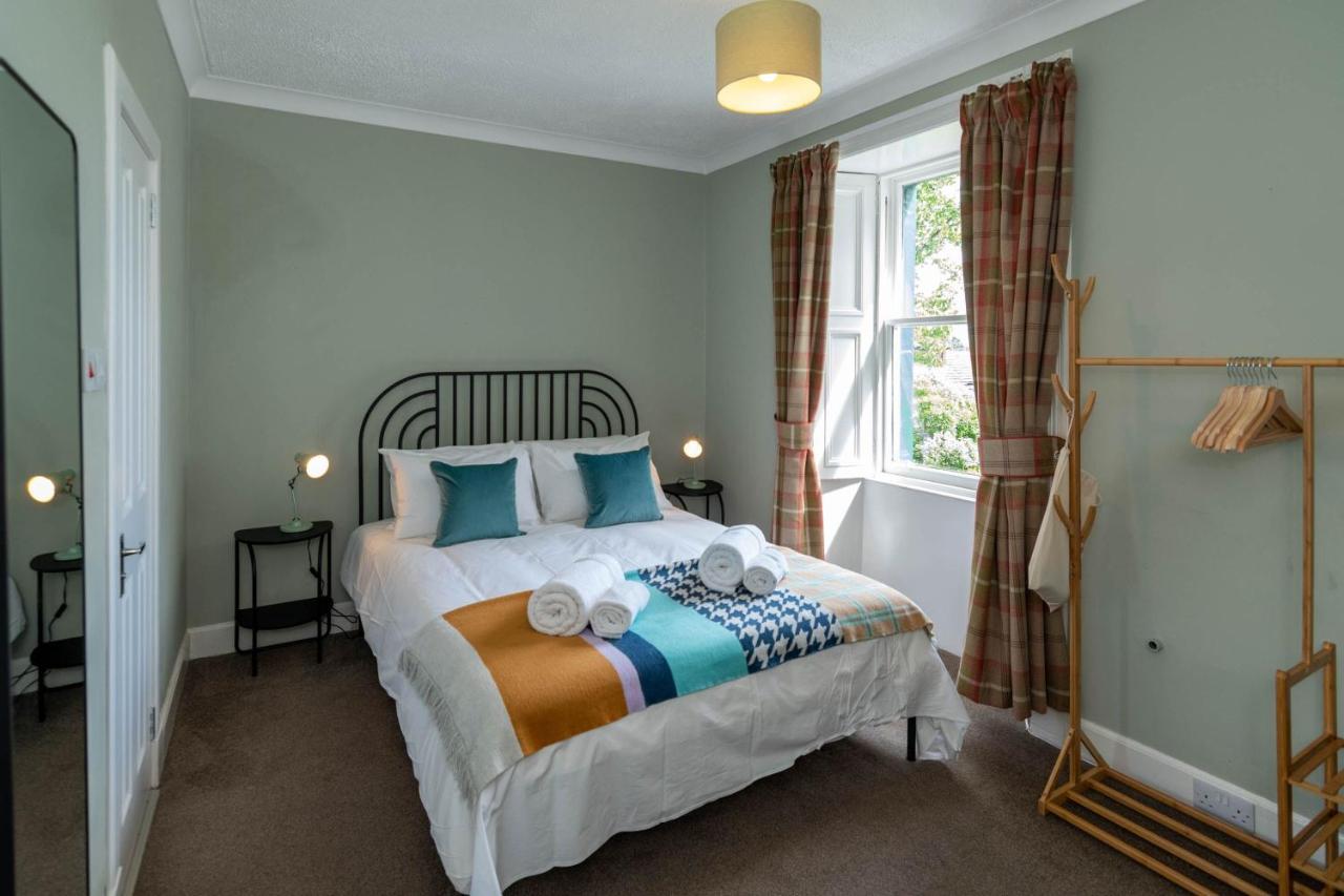 Rosebank House Blairgowrie - Sleeps 12, Games Rooms, Ev Point, Pets Welcome Blairgowrie and Rattray Ngoại thất bức ảnh